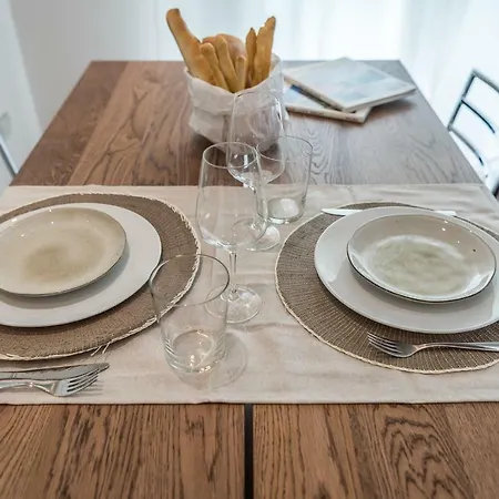 Emilia Life Appartement *